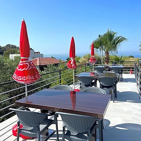 Hotel Esmeralda Butik 3*